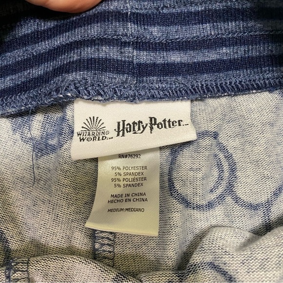 Harry Potter Pajama Set Sz Medium Top Bottoms Blue Always Sleepwear Comfy Cozy - Picture 7 of 11